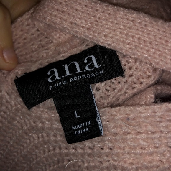 Sweater - Picture 3 of 3